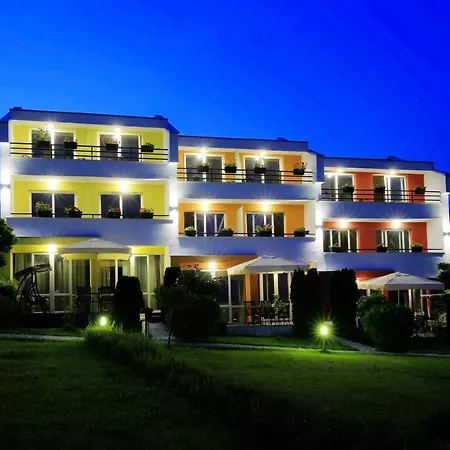 Stayinn Rainbow Beachfront By Asteri Hotel *