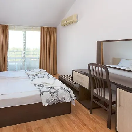 Stayinn Rainbow Beachfront By Asteri *